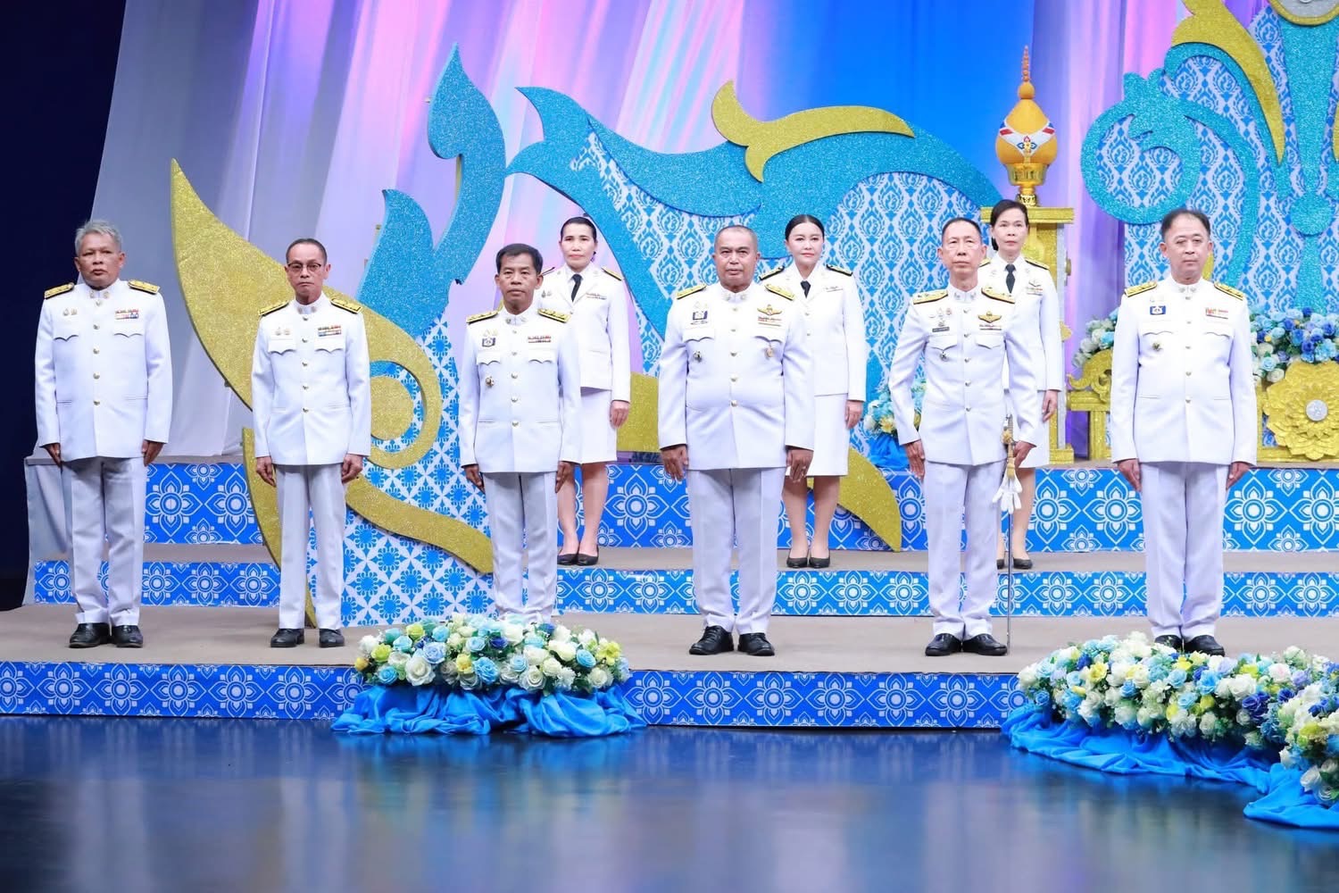 ผู้ว่าราชการจังหวัดสกลนคร : นำหัวหน้าส่วนราชการระดับจังหวัด บันทึกเทปเนื่องในโอกาสวันเฉลิมพระชนมพรรษาสมเด็จ พระนางเจ้าสิริกิติ์ พระบรมราชินีนาถ พระบรมราชชนนีพันปีหลวง