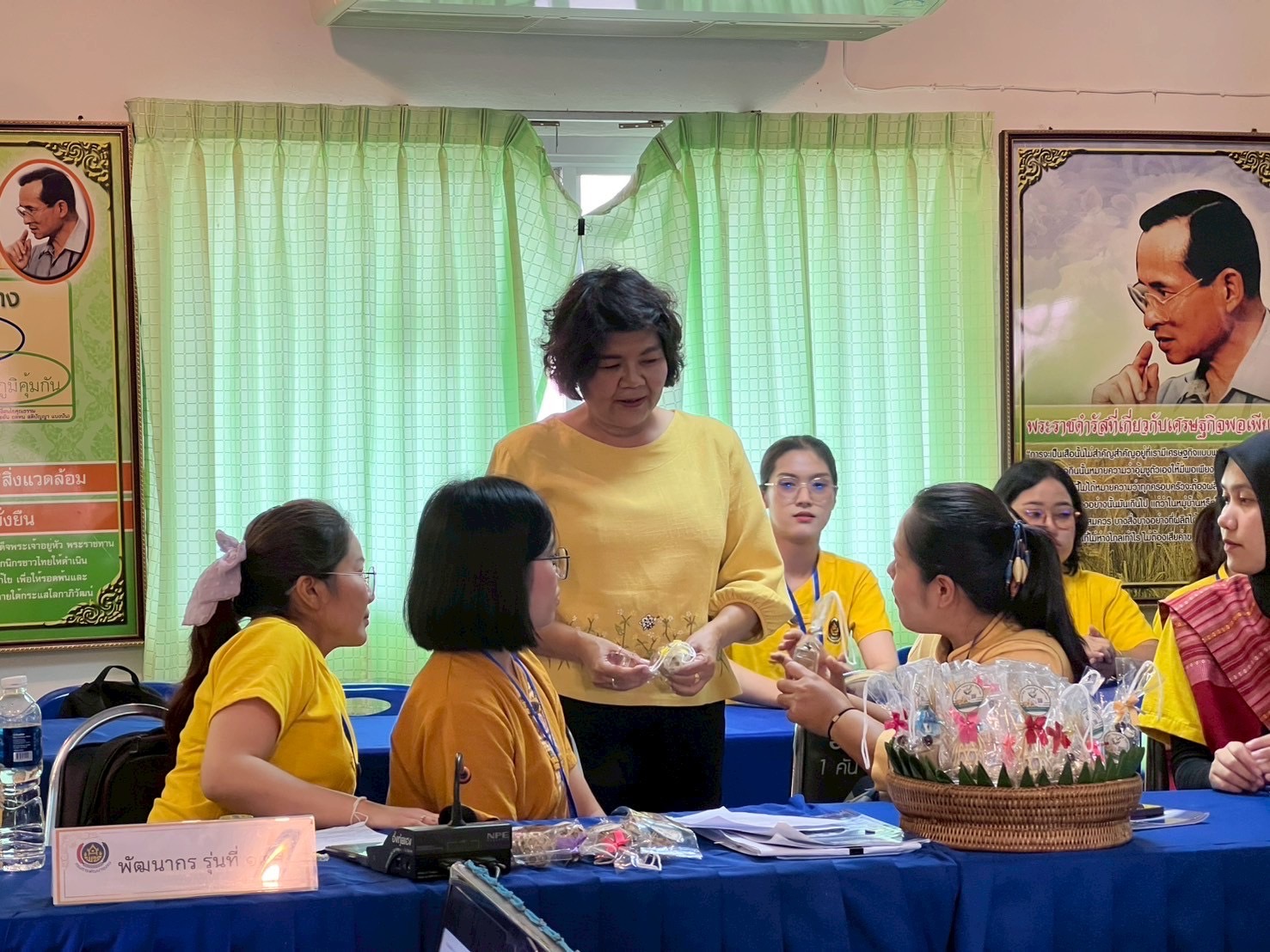 พช.สกลนคร : เปิดเวทีโชว์ผลงานของพัฒนากร รุ่นที่ 131 เพื่อสร้างต้นแบบโครงการพัฒนายั่งยืน ในเขตพื้นที่จังหวัดสกลนคร