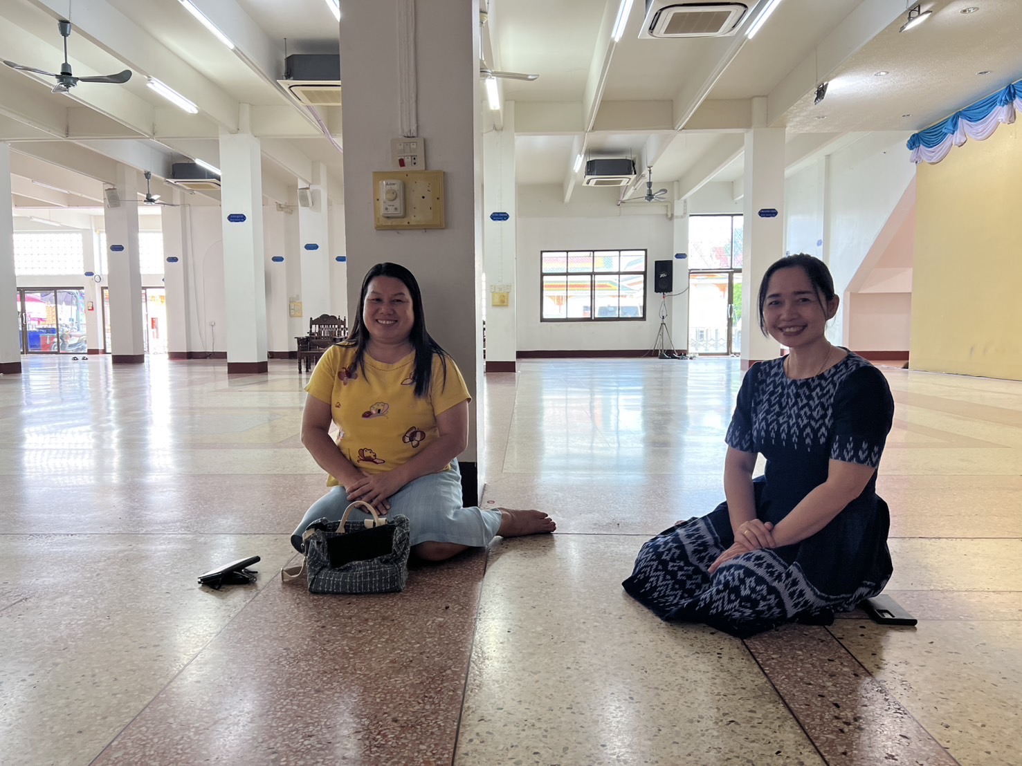 พช.สกลนคร : เดินหน้าบูรณาการช่วยเหลือครัวเรือนยากจน ตามโครงการ “ไหใหญ่ล้น ไหเล็กไม่เต็มฯ คนสกลไม่ทิ้งกัน